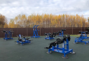 В поселке открыли спортивную и детскую площадки! 