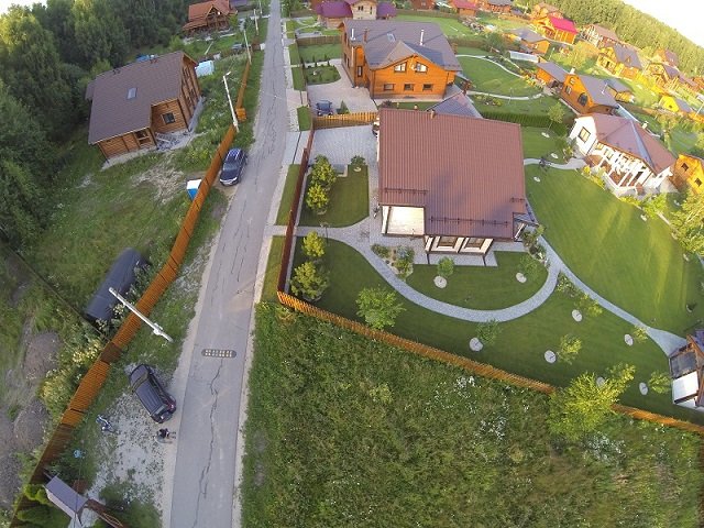 Панорамные виды поселка «Романовские дачи»