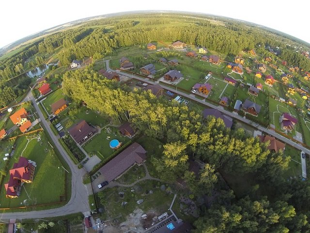 Панорамные виды поселка «Романовские дачи»