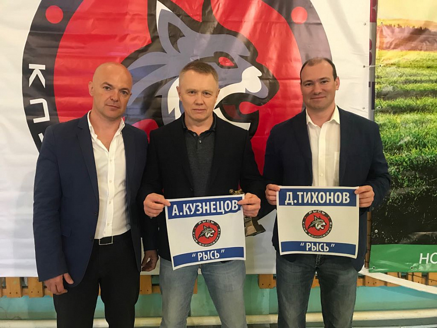 Фото турнира по самбо в память об учредителе поселка «Романовские дачи» 