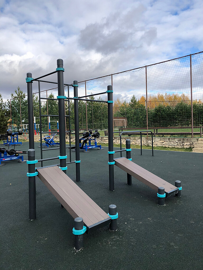 Спортивная площадка поселка